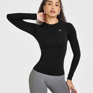 Oner active Go To Seamless Fitted Long Sleeve Top | Black - M